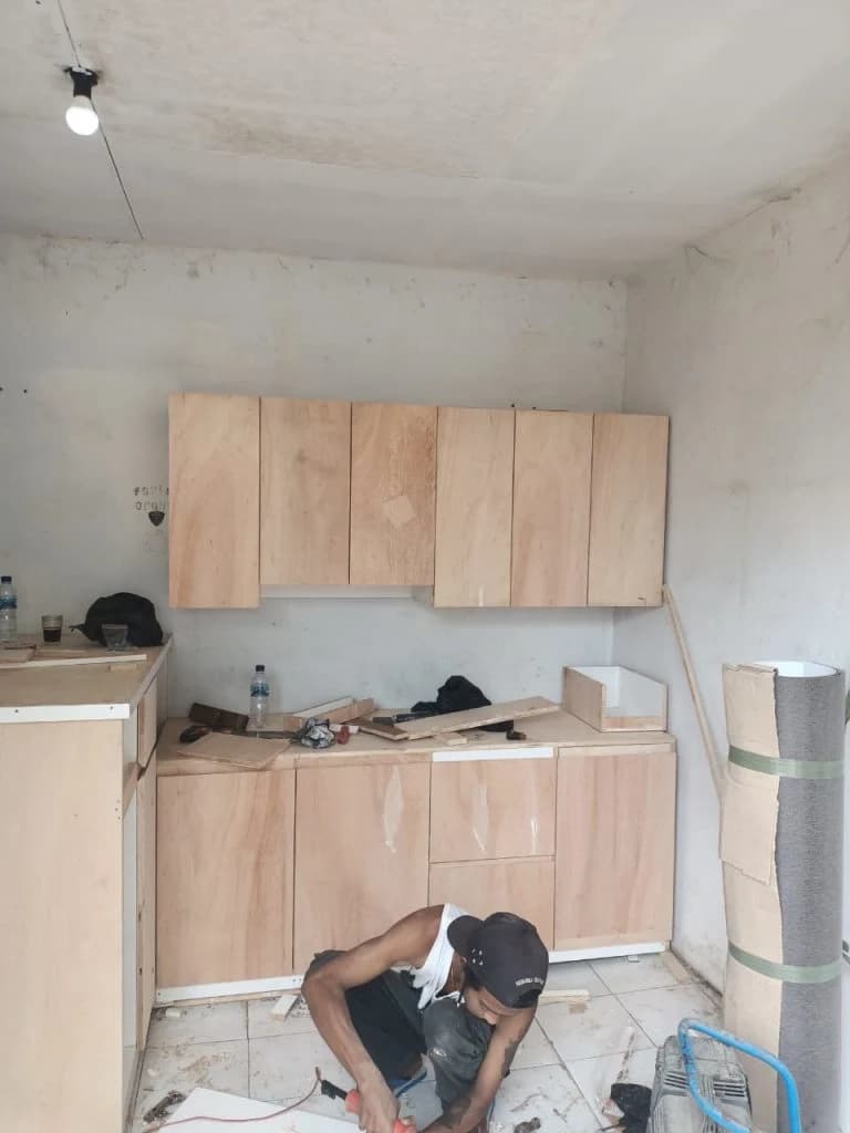 Kitchenset Rumah BN, BMW Cilegon Banten - 7